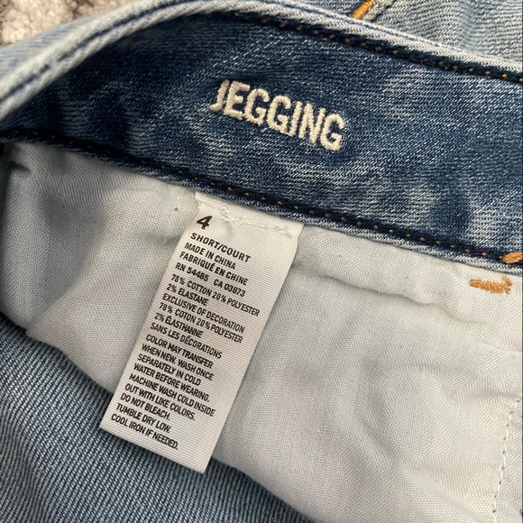 American Eagle Jeans - Picture 4 of 4